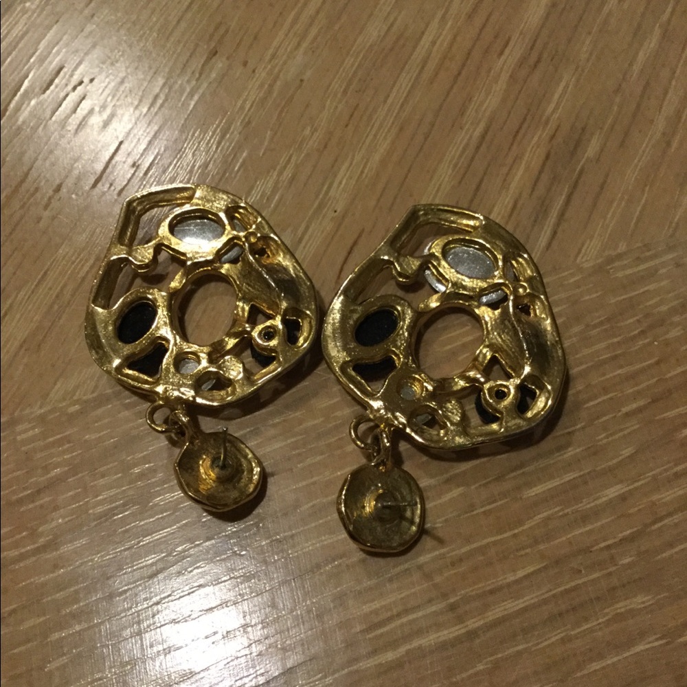 Earrings - Picture 3 of 4